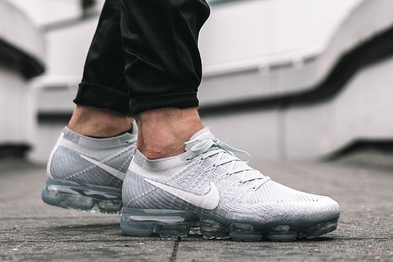 Nike Air Vapormax Flyknit 2