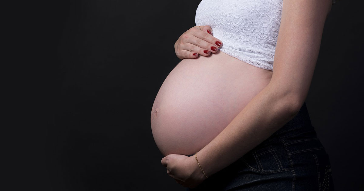 ฝันว่าท้องมีลูก ฝันเห็นคนท้อง หมายถึงอะไร พร้อมเลขเด็ด! 1 ฝันว่าท้อง ฝันว่าตั้งครรภ์ ฝันว่าตัวเองท้อง ฝันว่าคลอดลูก