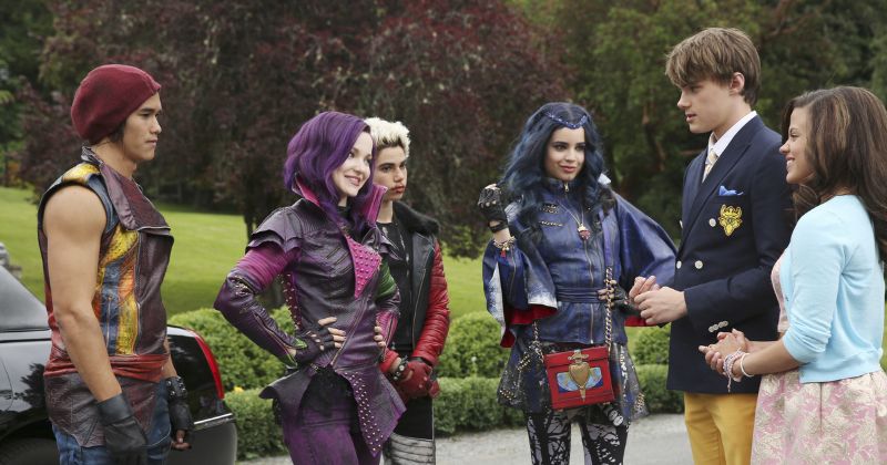 หนังที่สร้างจากหนังสือนิยาย เรื่อง Descendants 2015