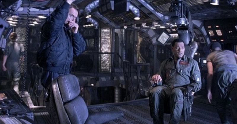 หนังอวกาศ เรื่อง Event Horizon 1997