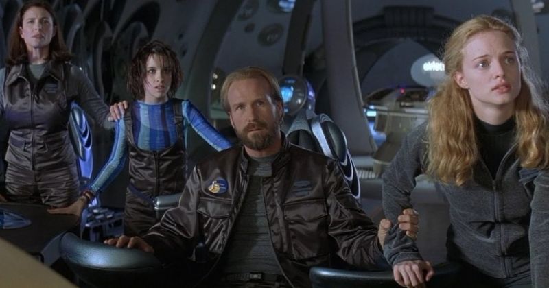 หนังอวกาศ เรื่อง Lost in Space 1998