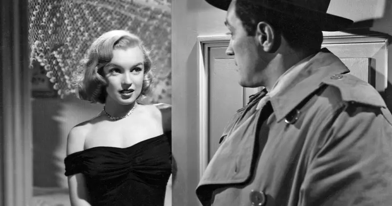 หนังวางแผนปล้น & จารกรรม เรื่อง The Asphalt Jungle 1950