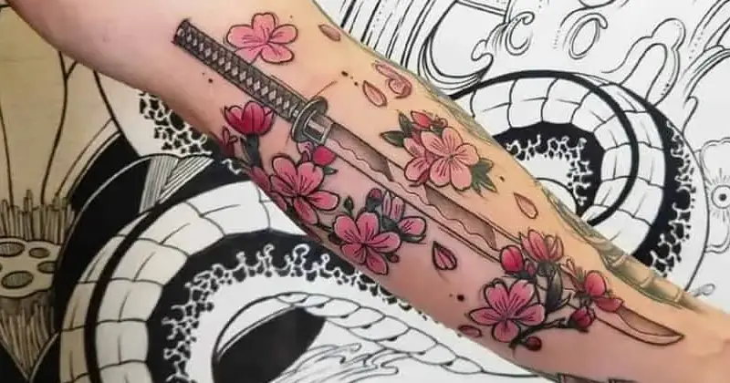 ลายสักญี่ปุ่นสวย ๆ ลาย ดาบซามูไร Samurai Sword Tattoos