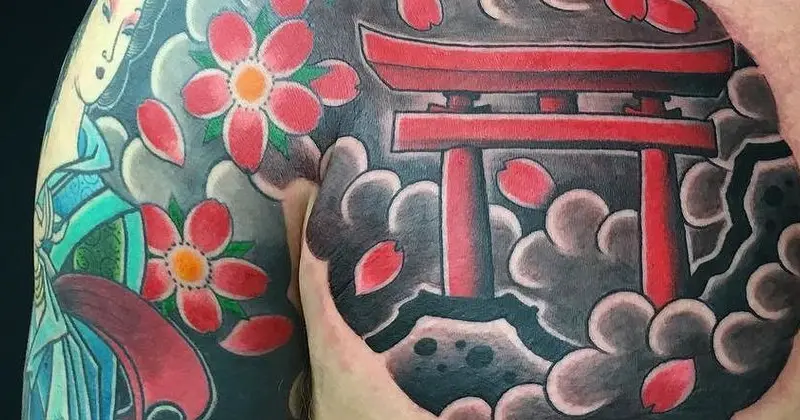 ลายสักญี่ปุ่นสวย ๆ ลาย ประตูชินโตโทริอิ Shinto Torii Gate Tattoos