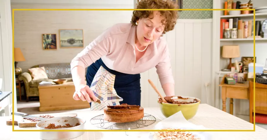 หนังเกี่ยวกับอาหาร Julie and Julia (ปรุงรักให้ครบรส)