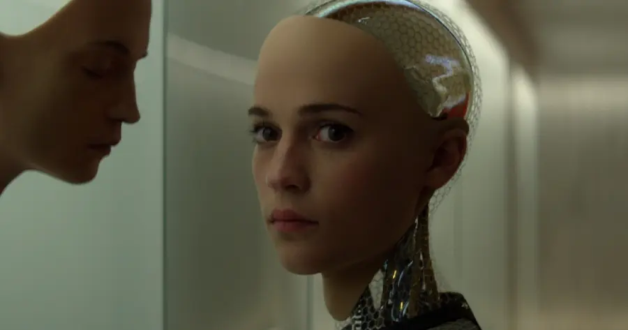 หนังไซไฟ (Sci-Fi) เรื่อง Ex Machina (พิศวาสจักรกลอันตราย)