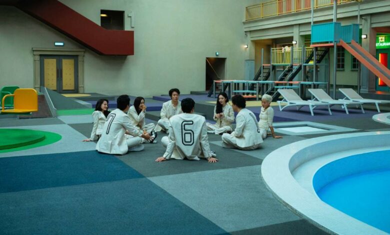 [รีวิวซีรีส์เกาหลี] The 8 Show | เกมโชว์เลือดแลกเงิน (2024)