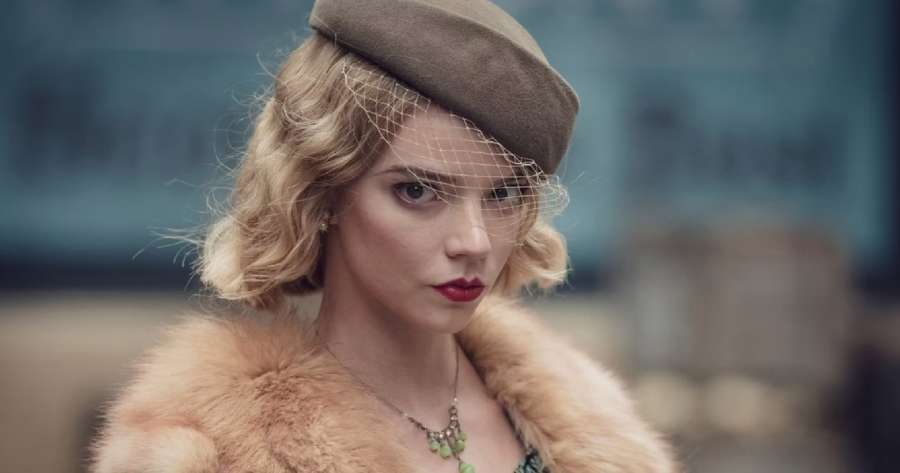 แอนยา เทย์เลอร์-จอย (Anya Taylor-Joy) ในเรื่อง Peaky Blinders 2019