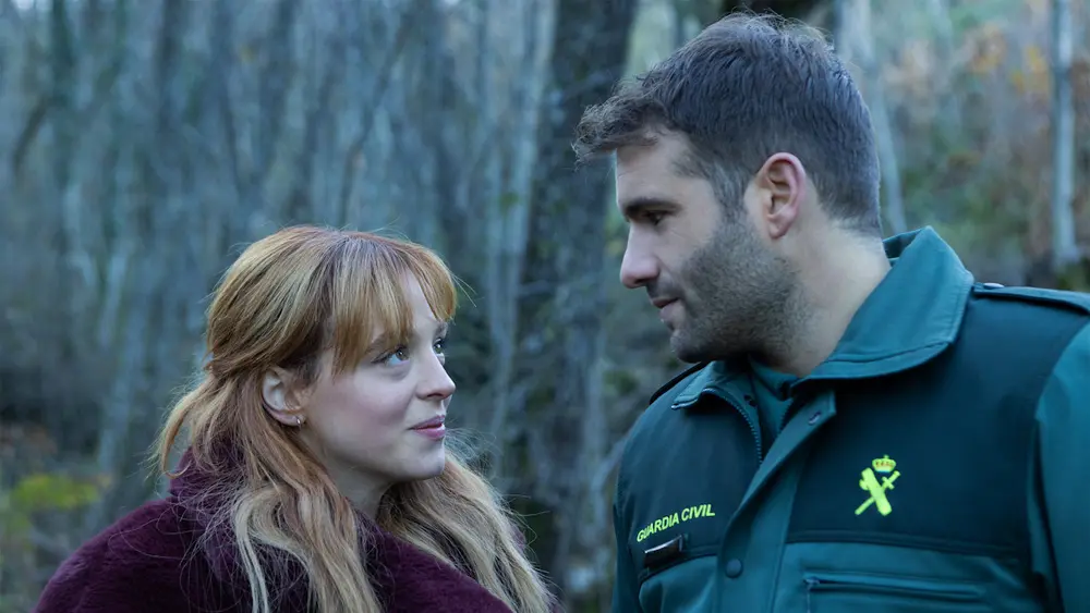 The Crystal Cuckoo (กาเหว่าคริสตัล) (2025) #1