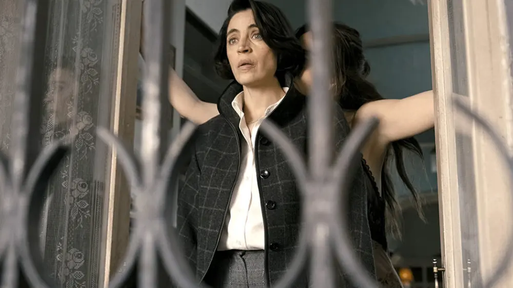 The Follies (2025) #4