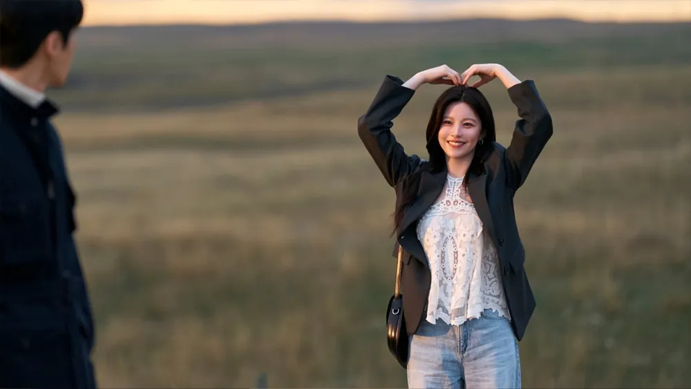 Can This Love Be Translated (2026) #4