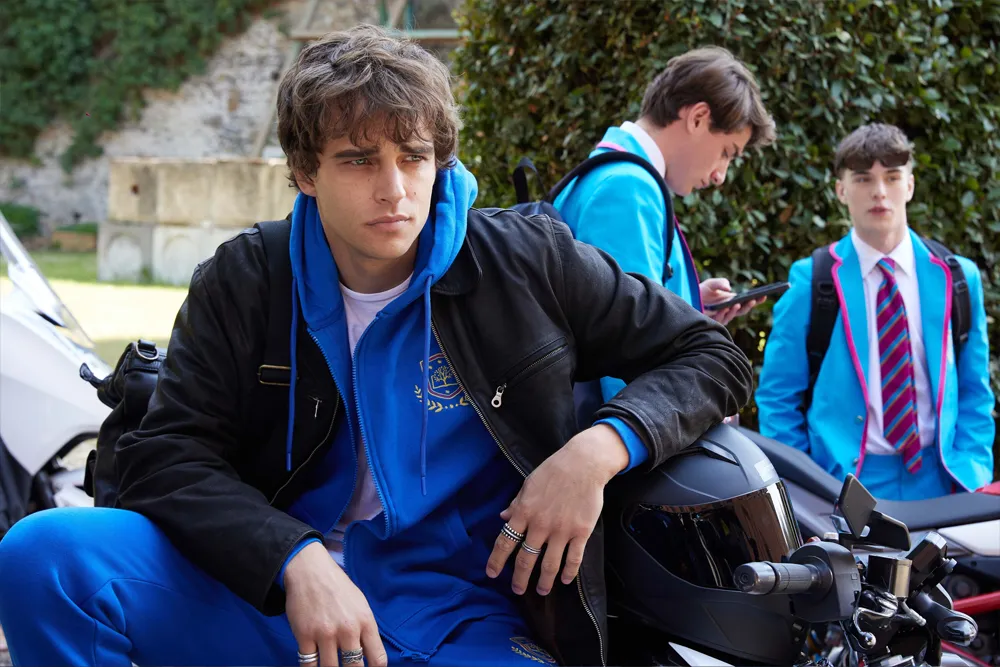 Love Me, Love Me (2026) #1