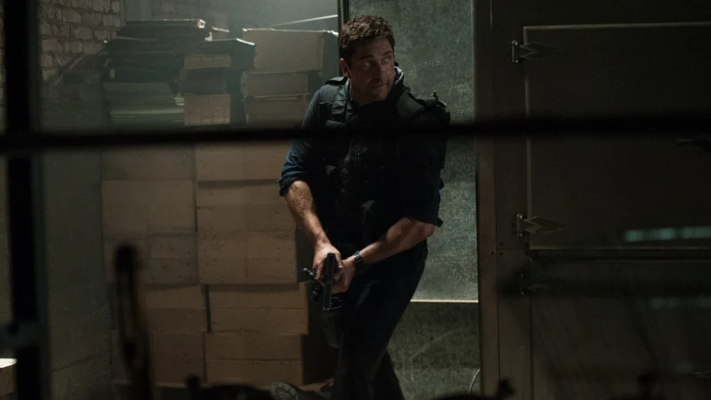 Olympus Has Fallen (2013)