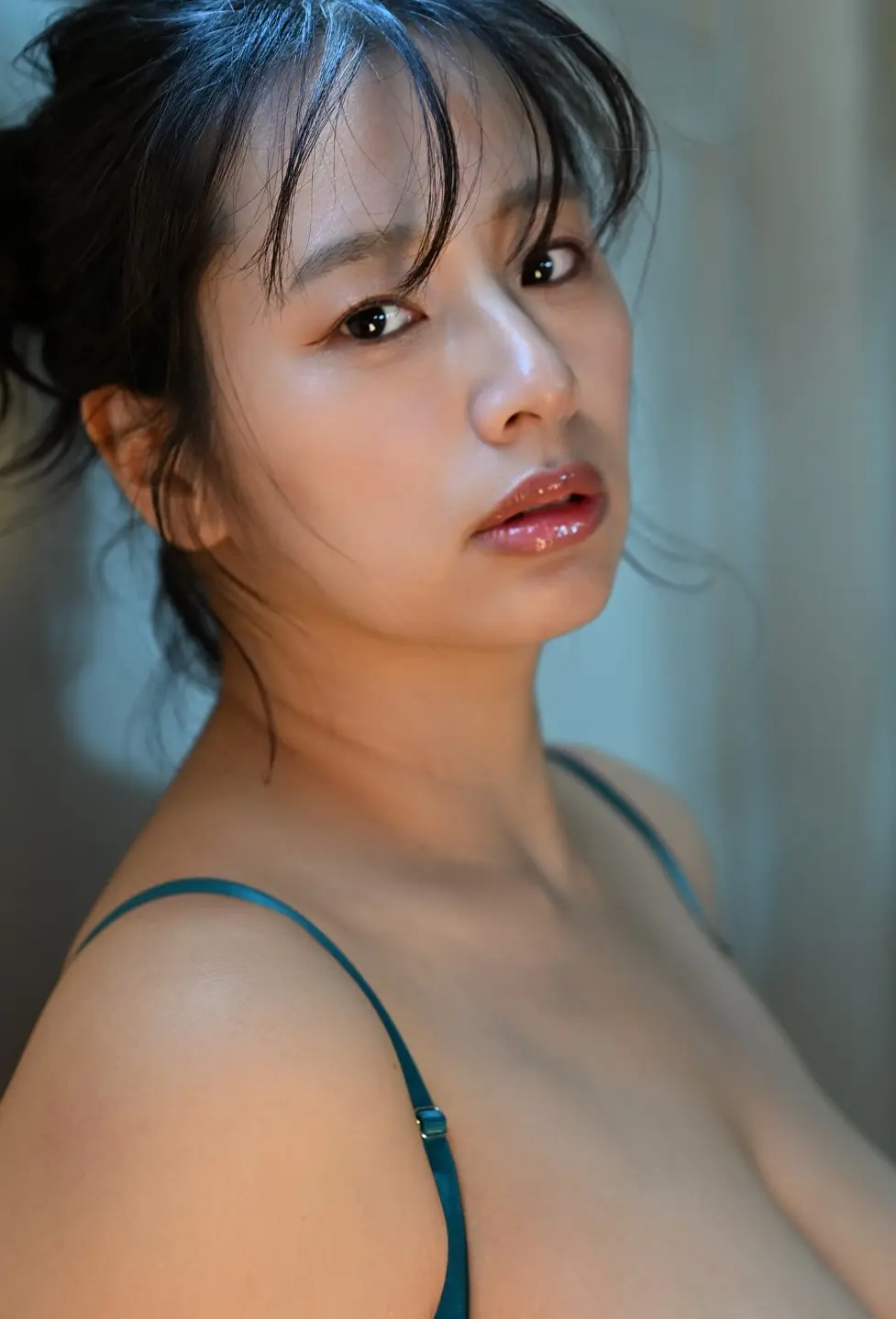 Hana Haruna ในภาพพอร์ตเทรตลุคแฟชั่น